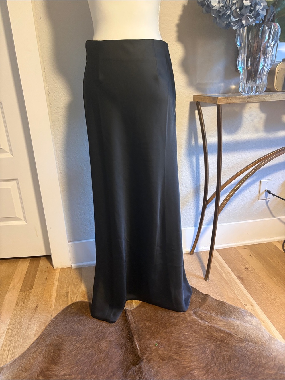 Commense black satin maxi skirt M